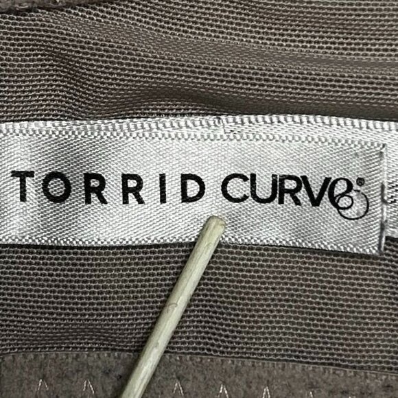 Torrid Curves 48D Gray Bra Lace Accent Lightly Lined Bow Plus Size Intimates - Picture 10 of 13